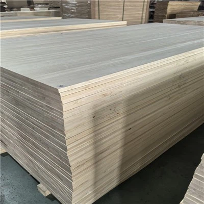 Panel de madera de Paulownia